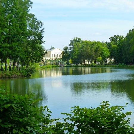 La Suite Bresilienne Forges-les-Eaux Eksteriør billede