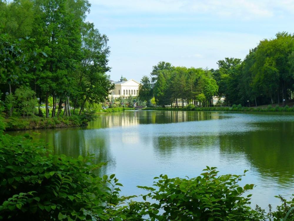 La Suite Bresilienne Forges-les-Eaux Eksteriør billede